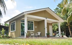 Sunset Bay Cottage